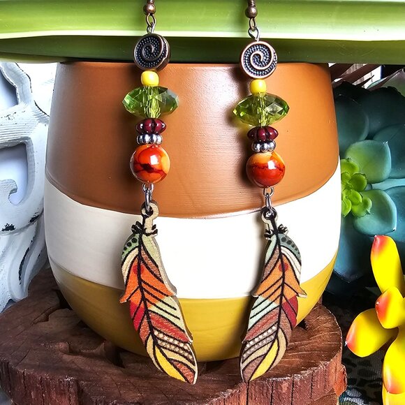 Artisan Hand Crafted Earrings, Painted Wood Feathers Beaded Pierced NWT - Picture 13 of 13
